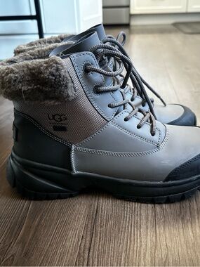 UGG Grey Lace-Up Shearling Collar Hiking Boots